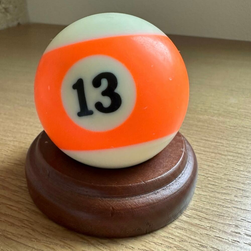 Billiard/Pool Regulation Resin 2-1/4" 6oz Replacement Ball Bold Number in Stripe